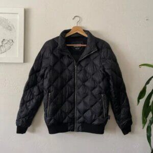 PATAGONIA W's Prow Bomber Jacket in Black | Down winter coat | Size: S
